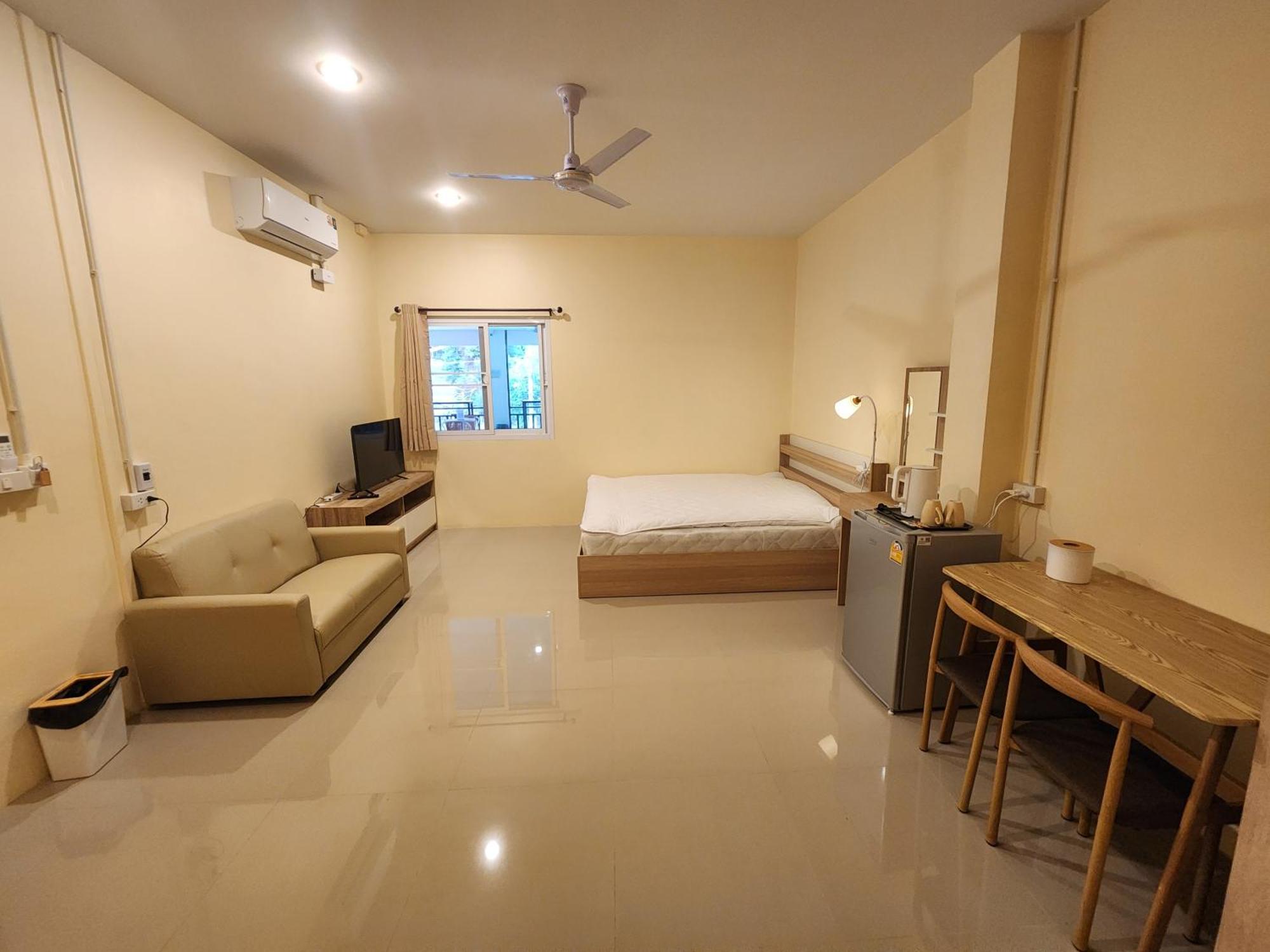 Skypearl Guesthouse & Pub Koh Tao Exterior photo
